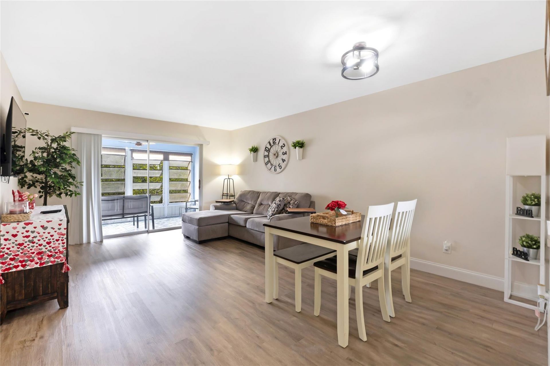6091 NW 61st Avenue, Unit 307, Tamarac, FL 33319 Photo