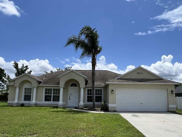 3833 SW MCKIM Street, Port St. Lucie, FL 34953