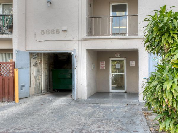 5665 W 20TH Avenue, Unit 301, Hialeah, FL 33012