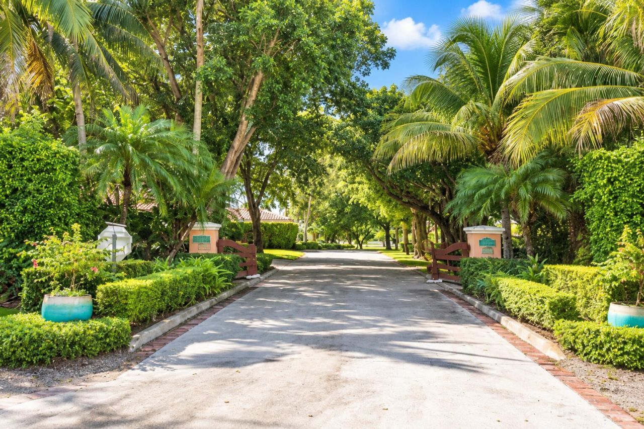 3206 Olde Hampton Drive, Wellington, FL 33414 Photo