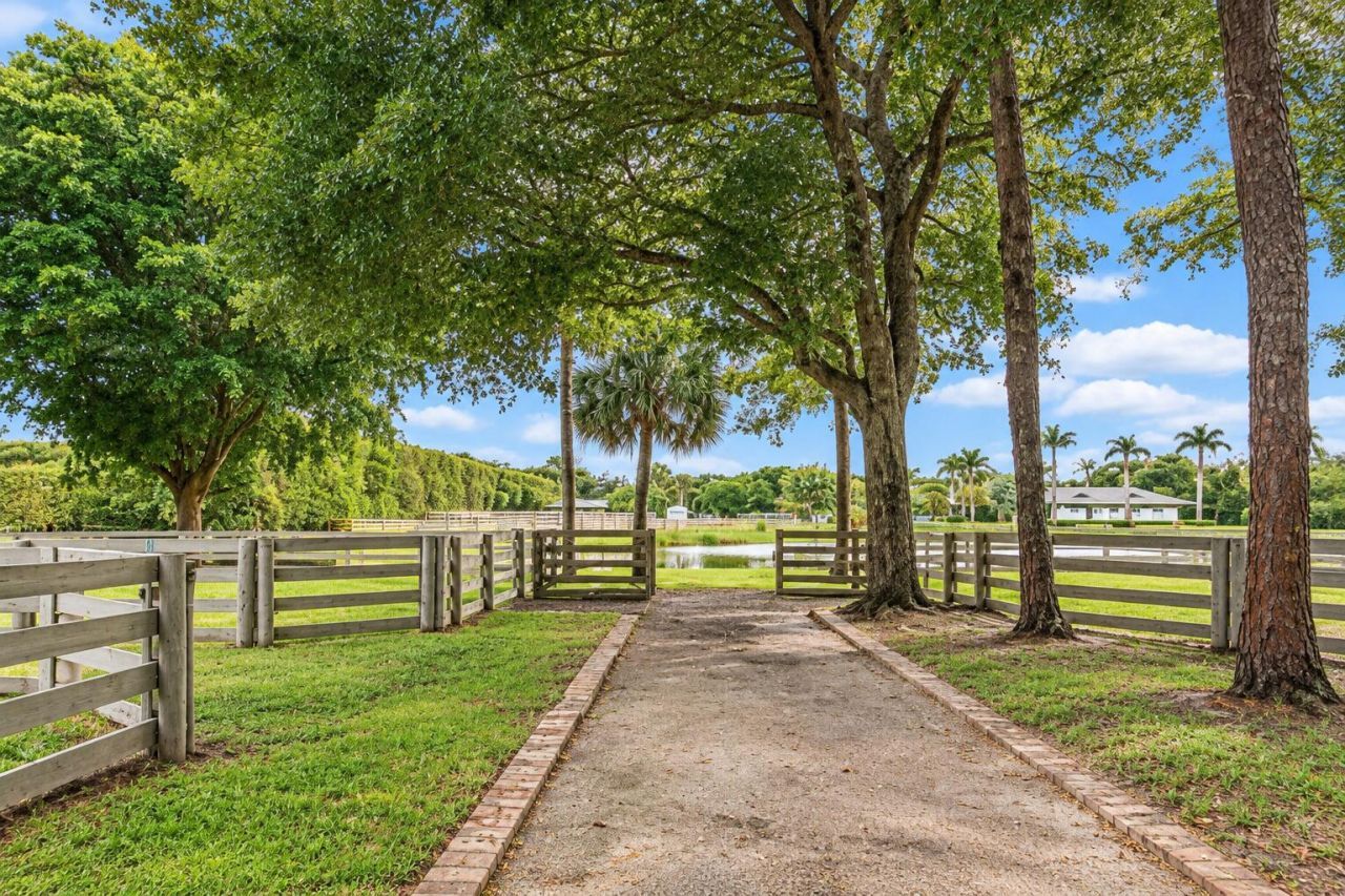 3206 Olde Hampton Drive, Wellington, FL 33414 Photo