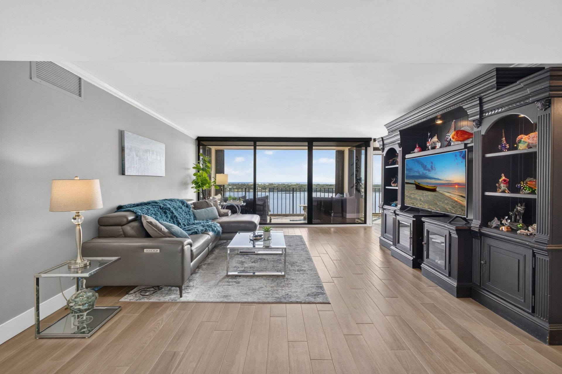 126 Lakeshore Drive, Unit 1125, North Palm Beach, FL 33408 Photo