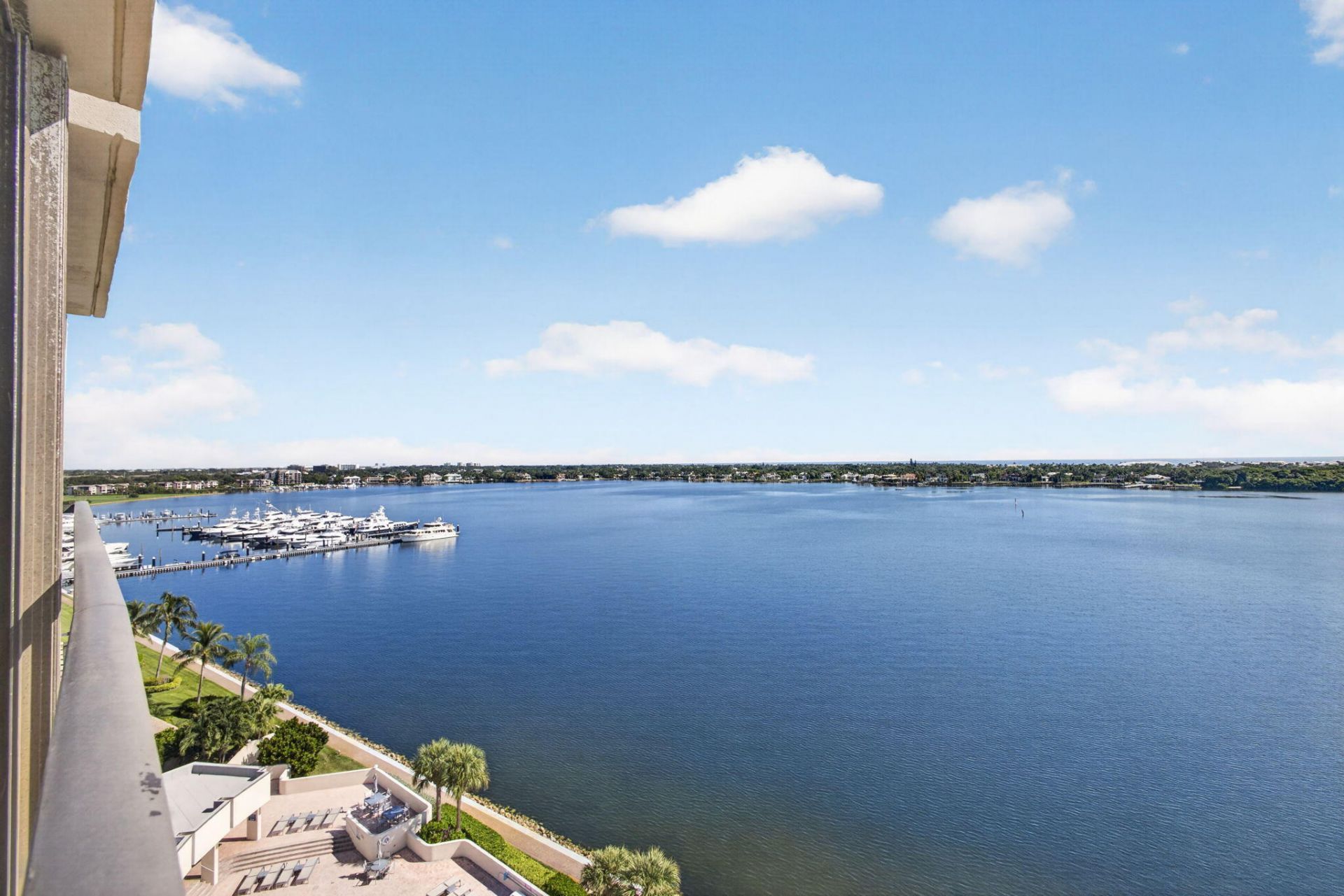 126 Lakeshore Drive, Unit 1125, North Palm Beach, FL 33408 Photo