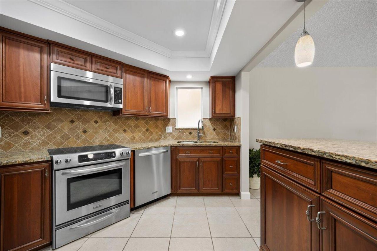 251 Seabreeze Circle, Jupiter, FL 33477 Photo