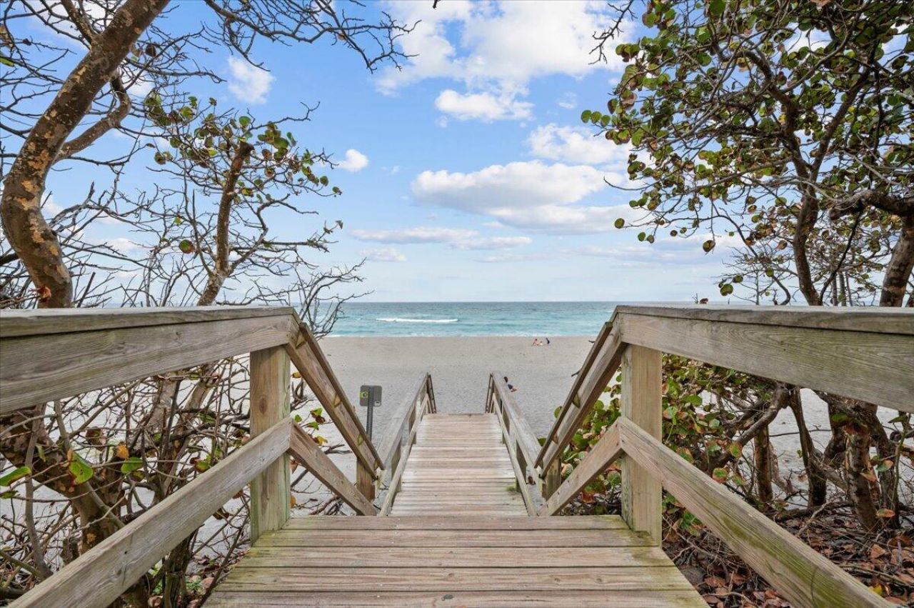 251 Seabreeze Circle, Jupiter, FL 33477 Photo