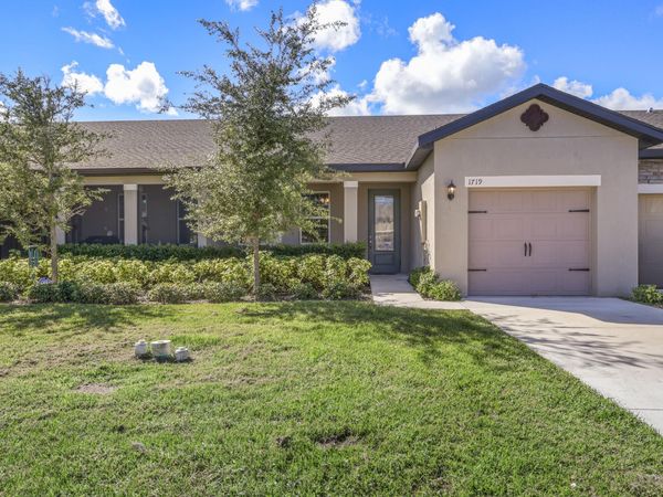 1719 PARTY Place, Fort Pierce, FL 34947