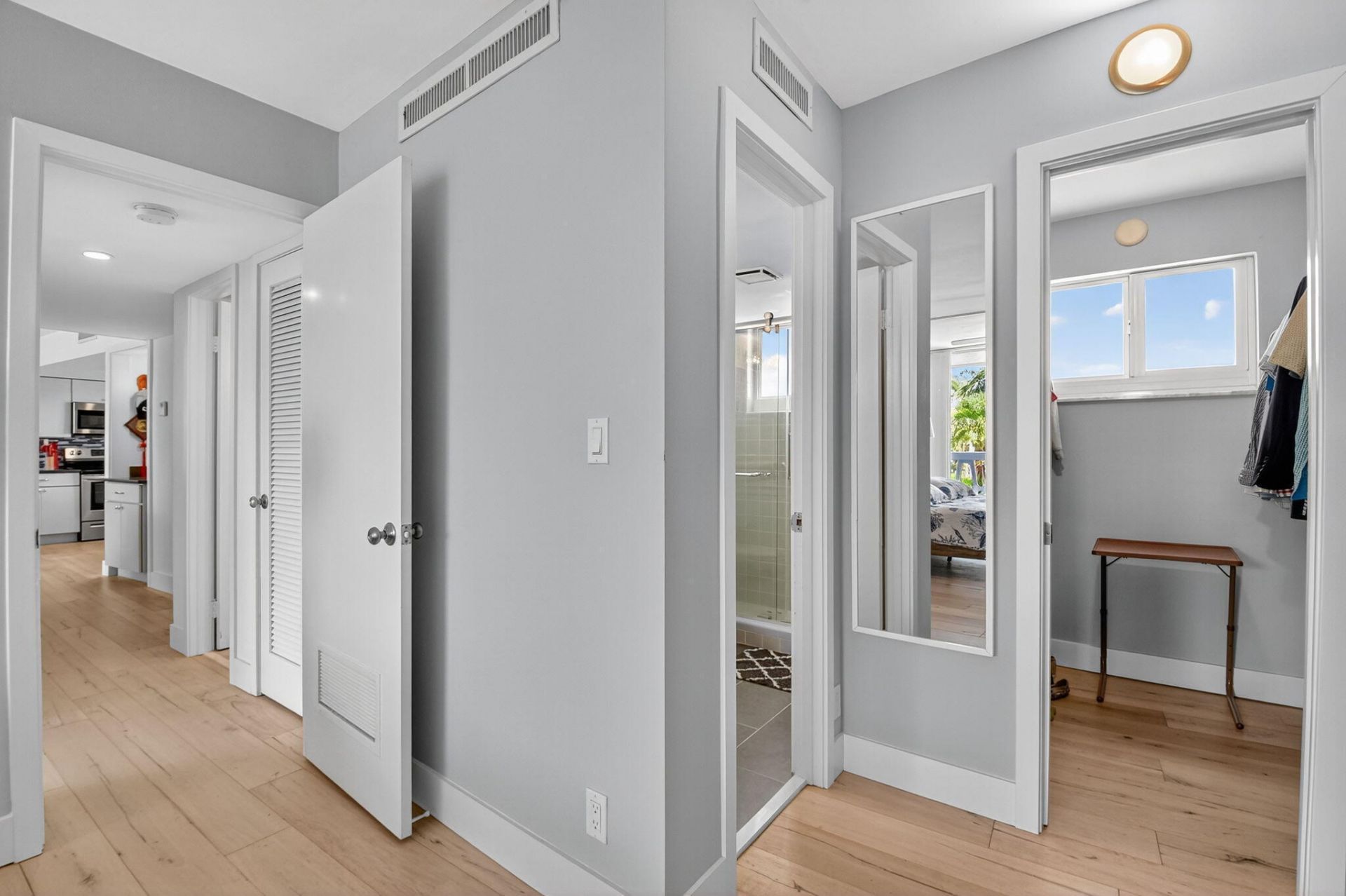 2505 S Ocean Boulevard, Unit 305, Palm Beach, FL 33480 Photo