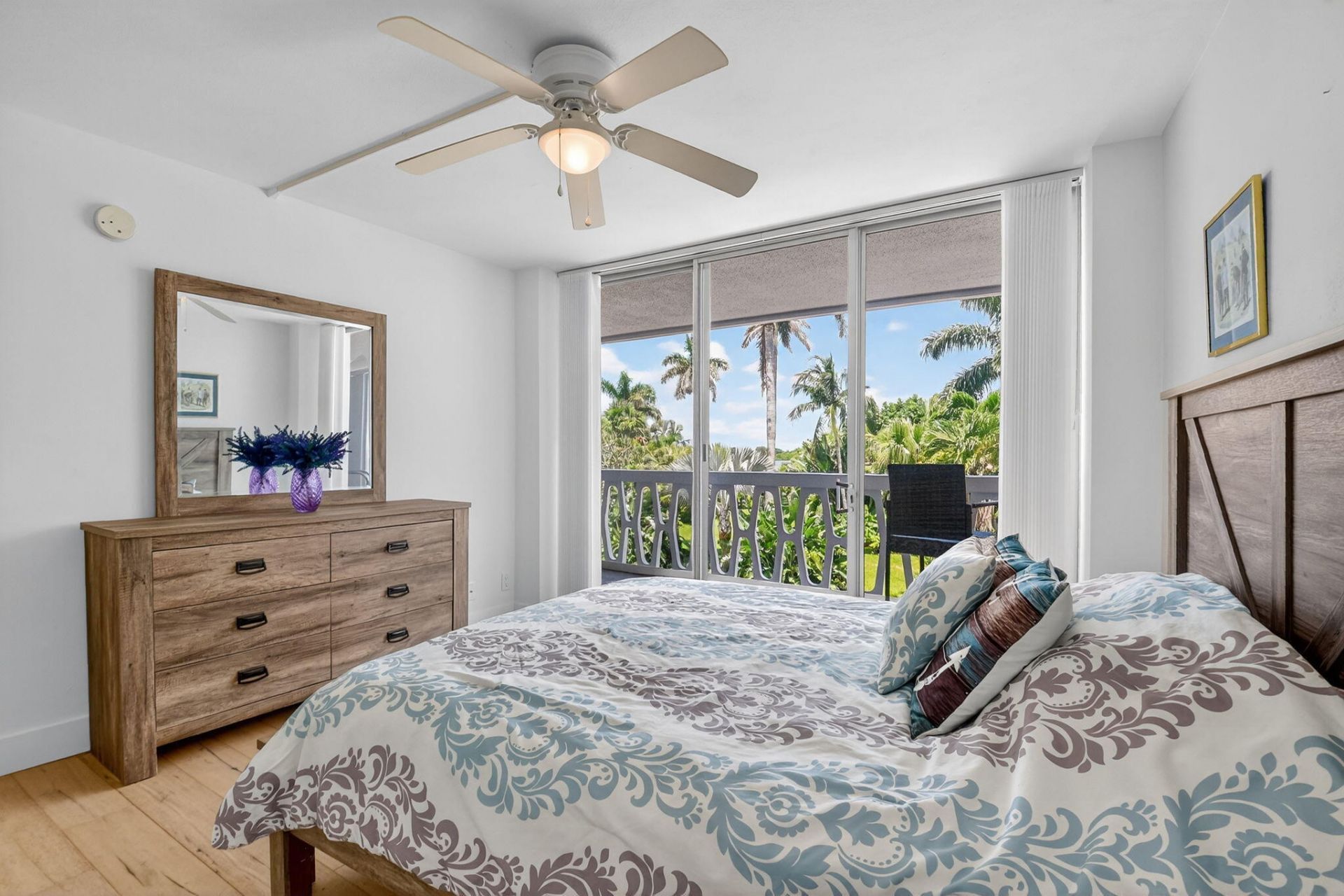 2505 S Ocean Boulevard, Unit 305, Palm Beach, FL 33480 Photo