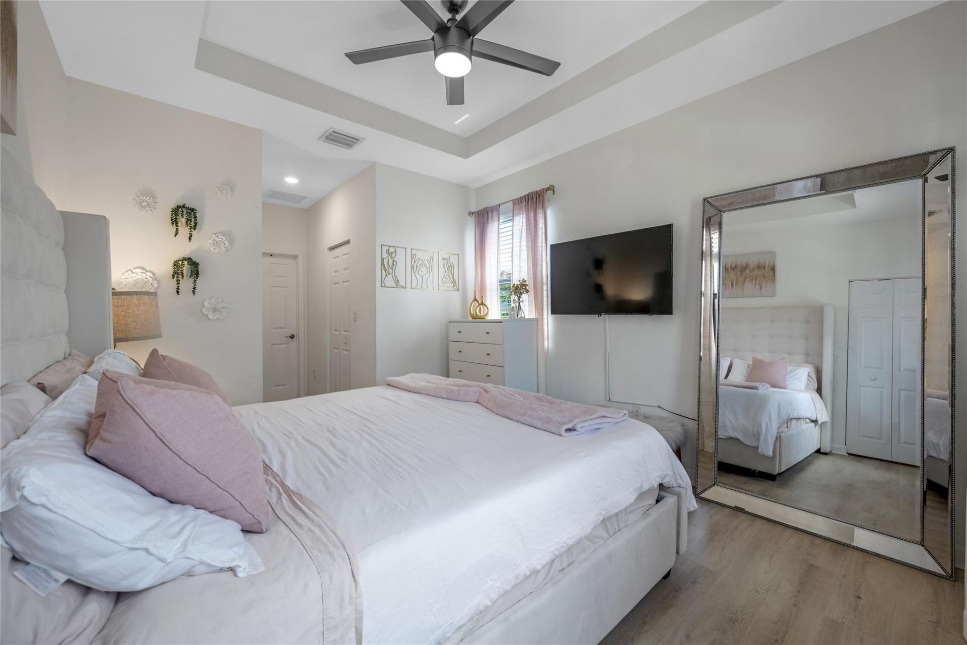 1622 SW 28th Court, Fort Lauderdale, FL 33315 Photo