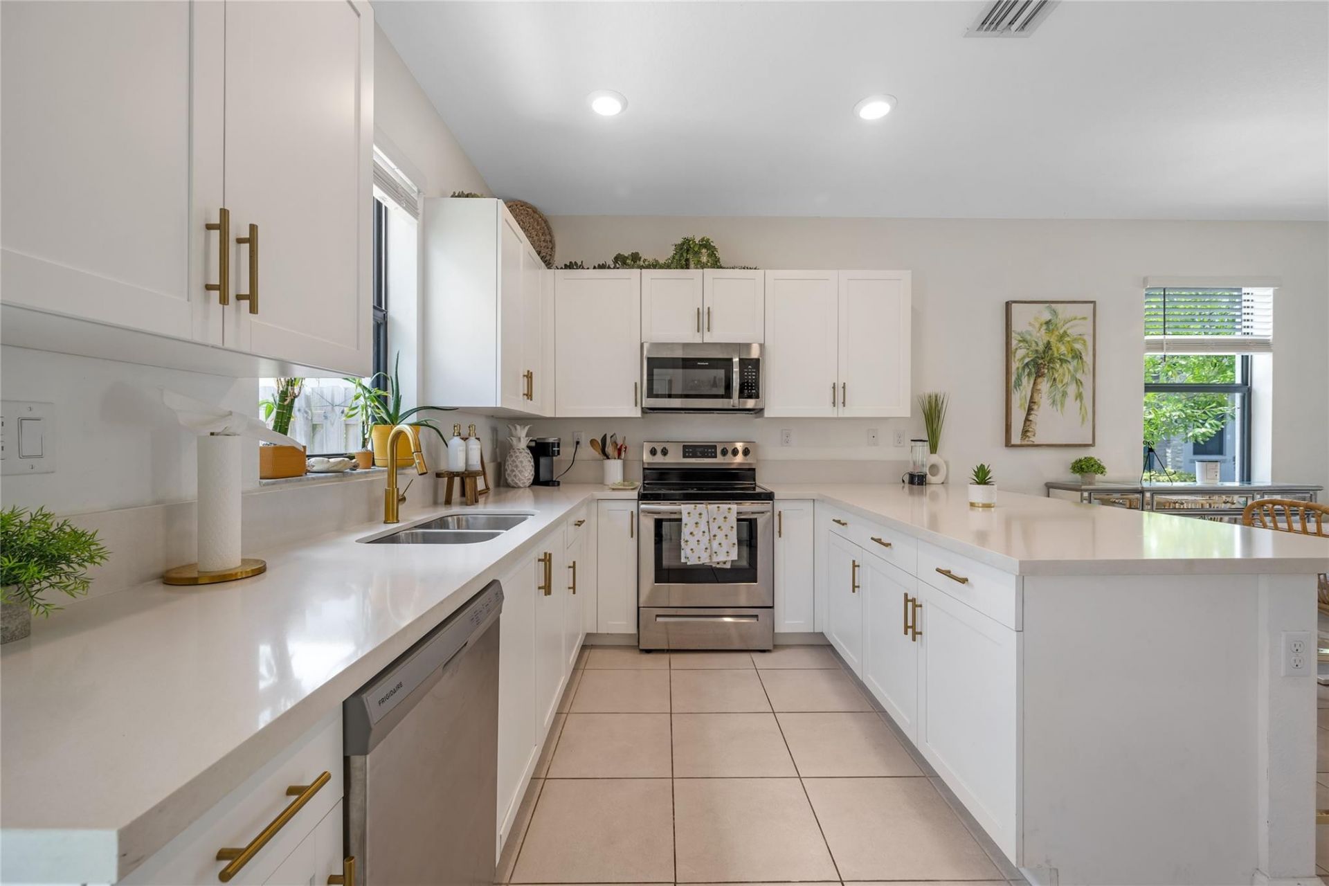 1622 SW 28th Court, Fort Lauderdale, FL 33315 Photo