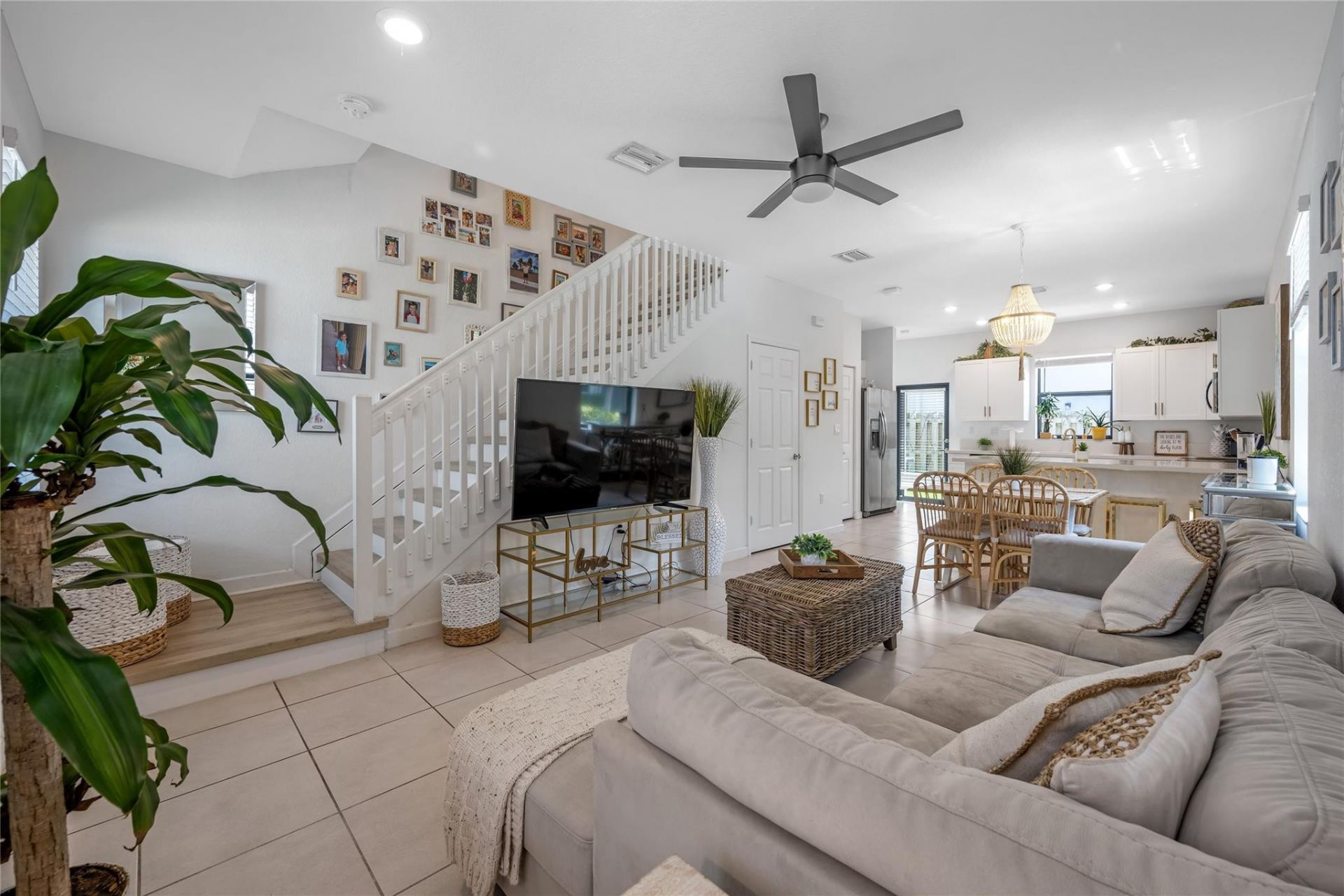 1622 SW 28th Court, Fort Lauderdale, FL 33315 Photo