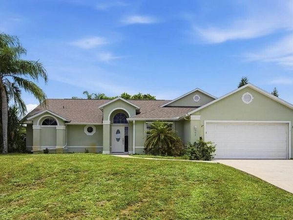 107 Keystone Drive, Sebastian, FL 32958