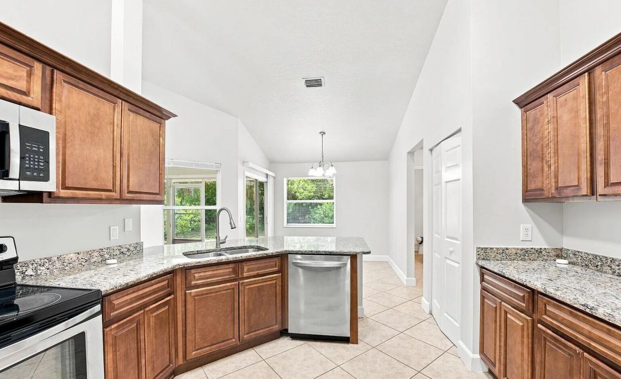 107 Keystone Drive, Sebastian, FL 32958 Photo