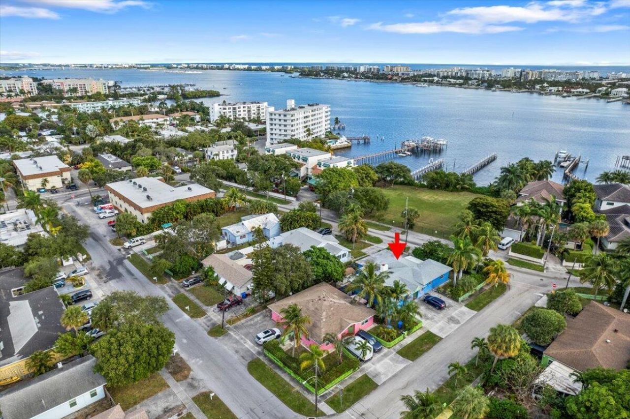 205 Palm Street, Lantana, FL 33462 Photo