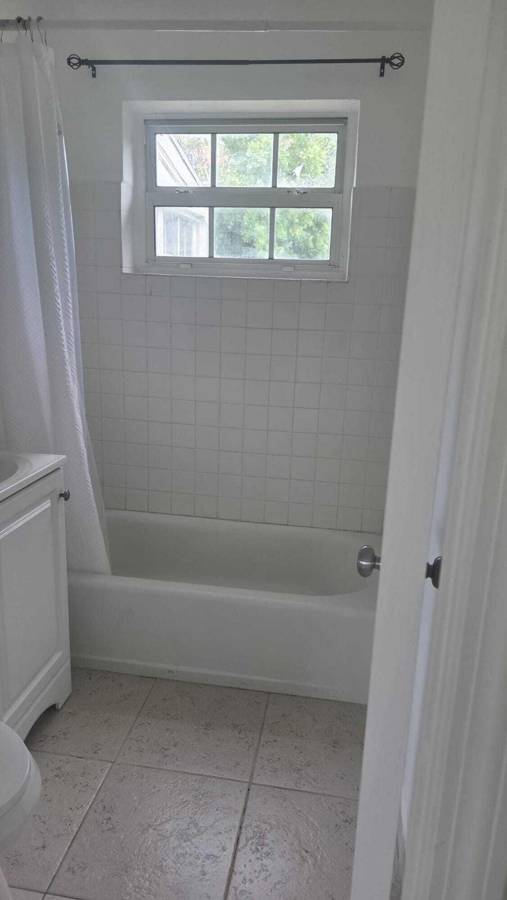 330 W 29th Street W, Riviera Beach, FL 33404 Photo