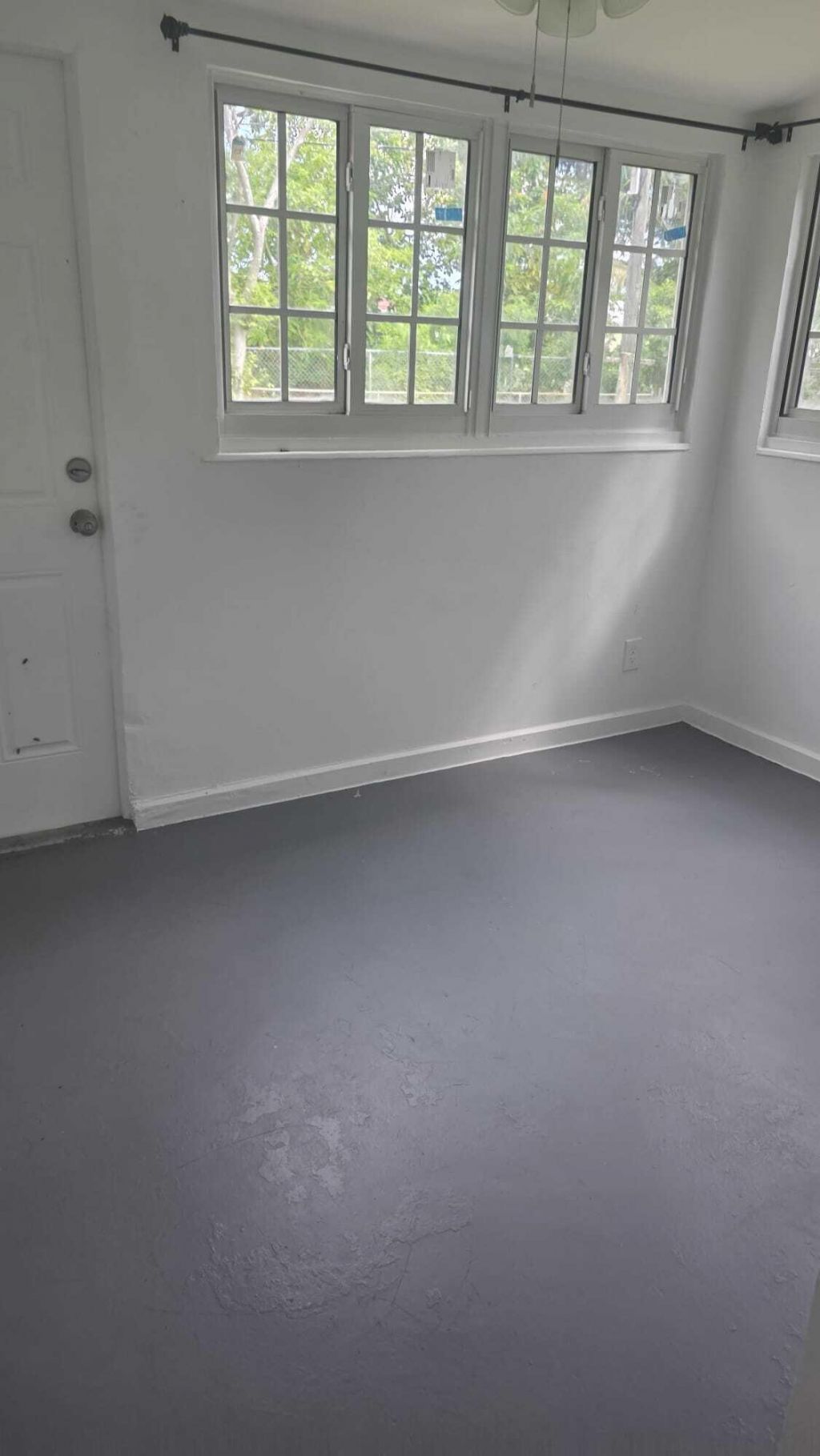 330 W 29th Street W, Riviera Beach, FL 33404 Photo