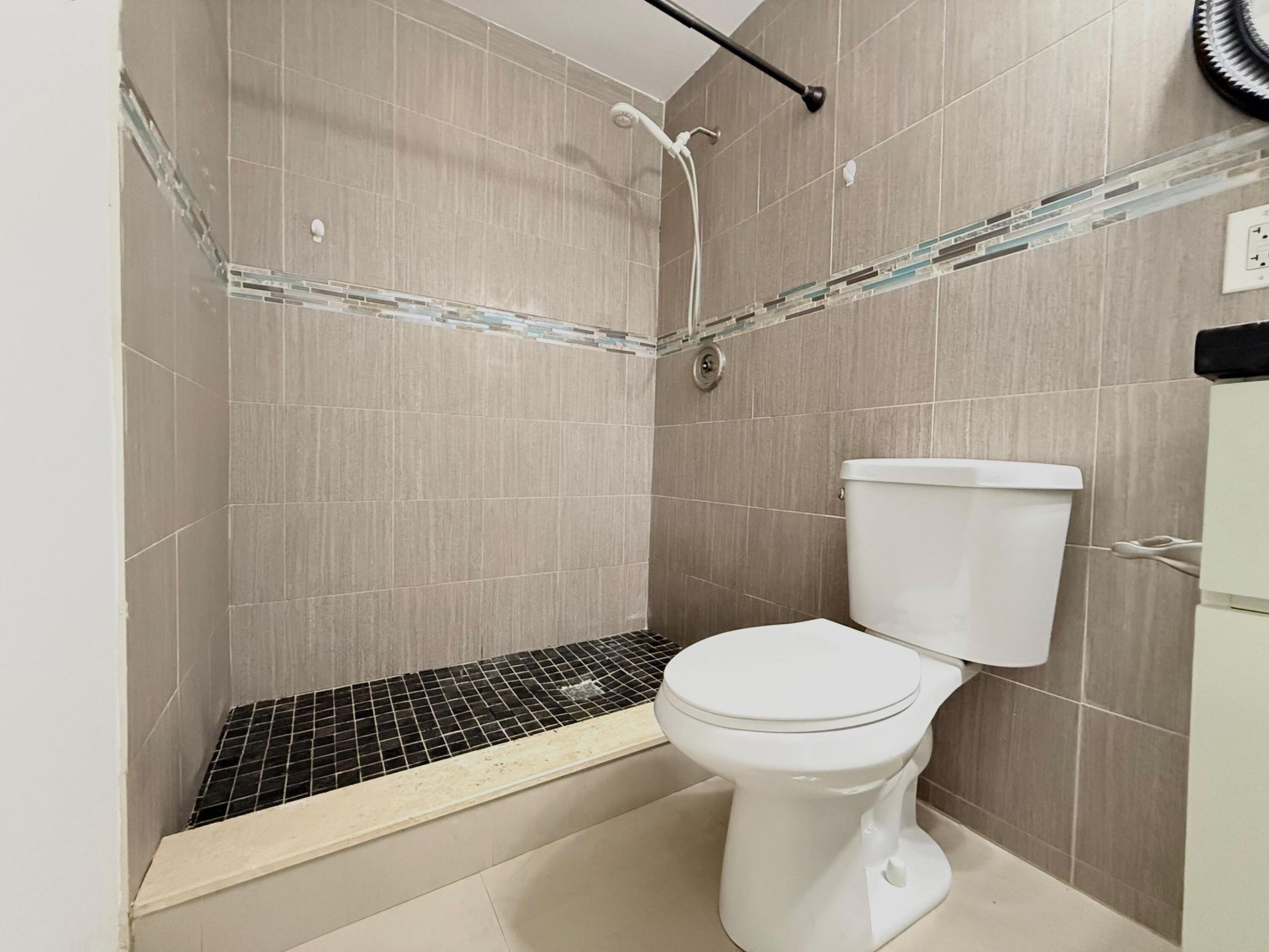 815 Upland Road, Unit 7, West Palm Beach, FL 33401 Photo