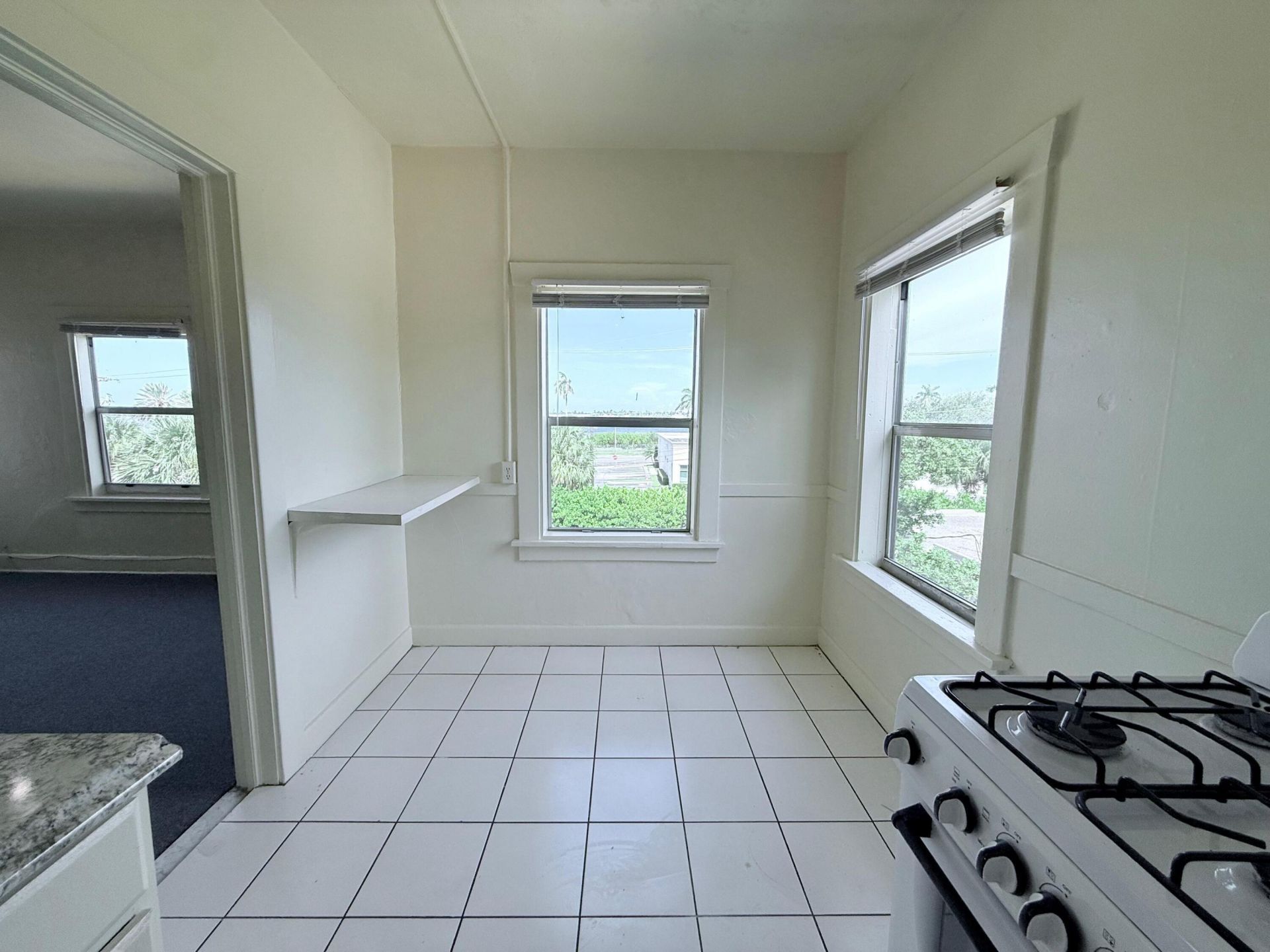 2010 Broward Avenue, Unit 12, West Palm Beach, FL 33407 Photo