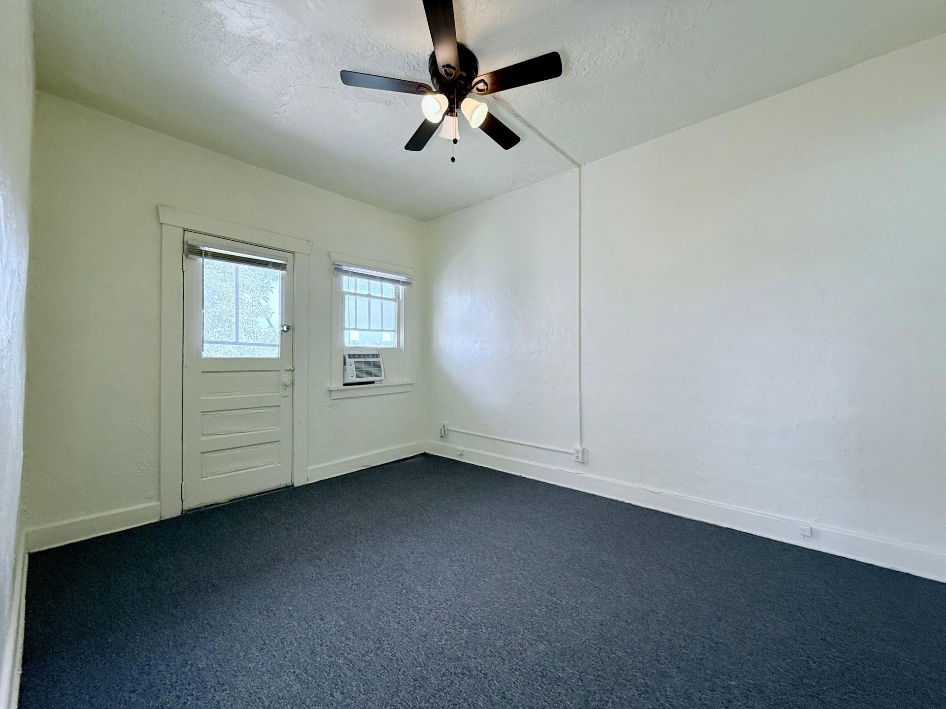 2010 Broward Avenue, Unit 12, West Palm Beach, FL 33407 Photo
