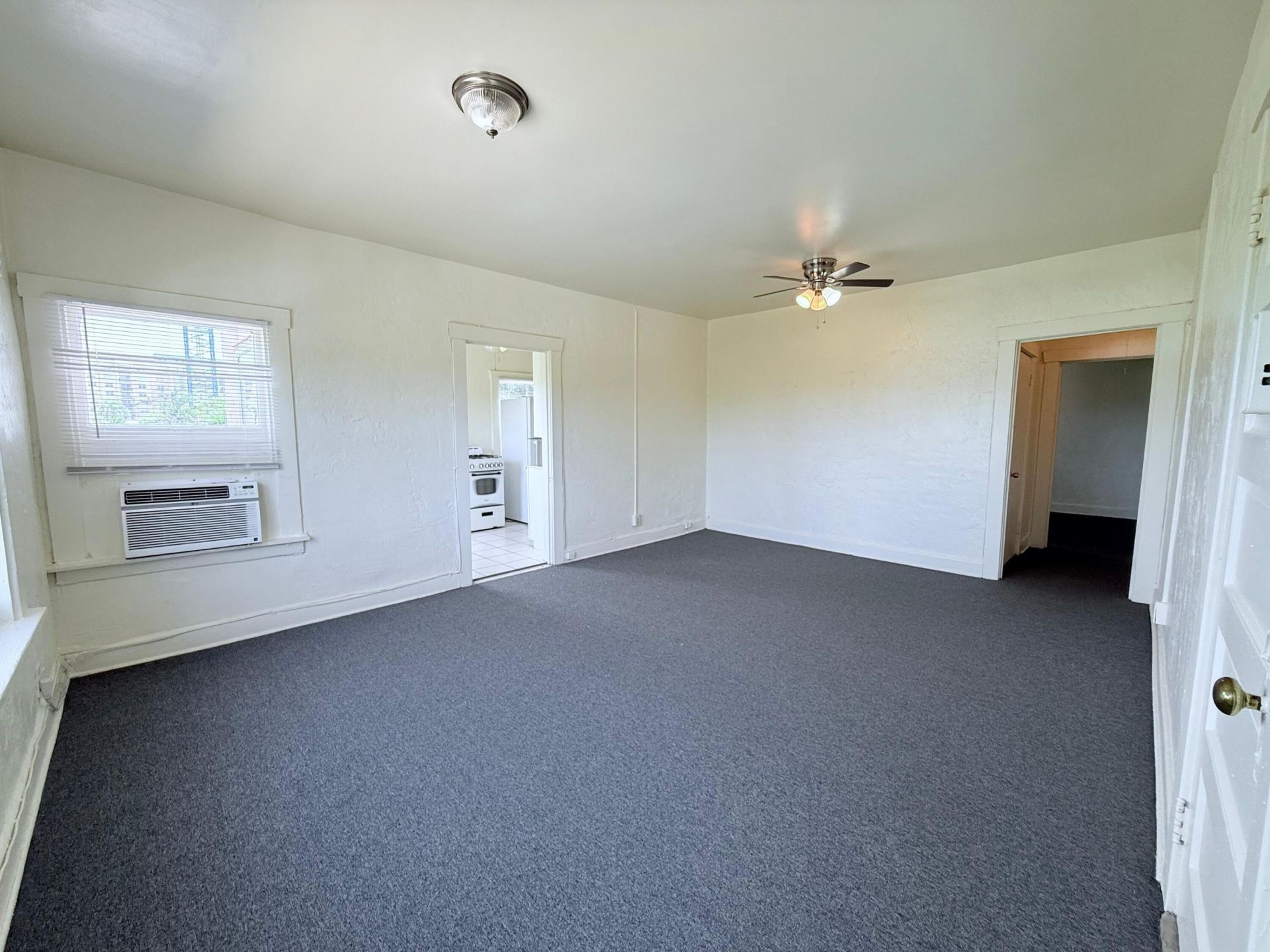 2010 Broward Avenue, Unit 12, West Palm Beach, FL 33407 Photo
