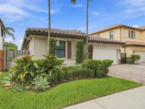11744 SW 151ST Path, Miami, FL 33196