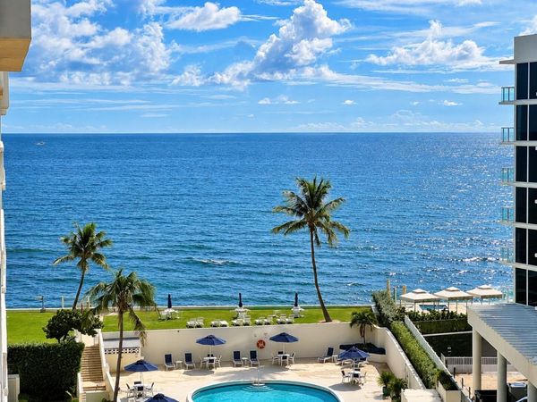 3570 S OCEAN Boulevard, Unit 809, South Palm Beach, FL 33480