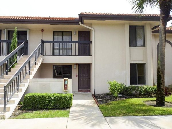 350 Club Circle, Unit 105, Boca Raton, FL 33487