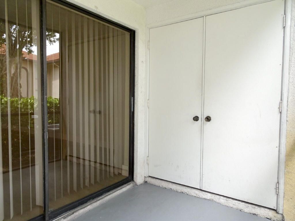 350 Club Circle, Unit 105, Boca Raton, FL 33487 Photo