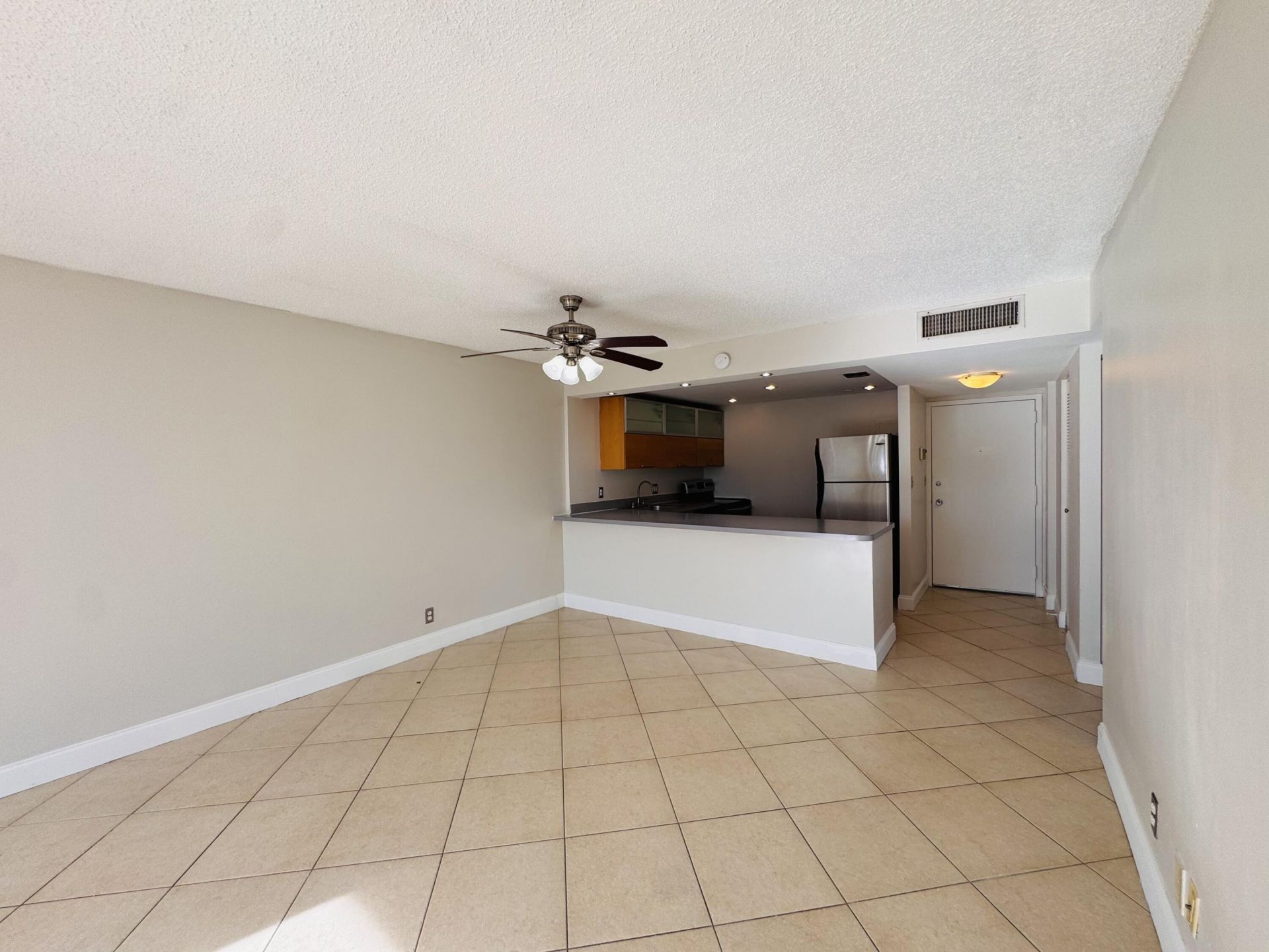 500 Executive Center Drive, Unit 4A, West Palm Beach, FL 33401 Photo