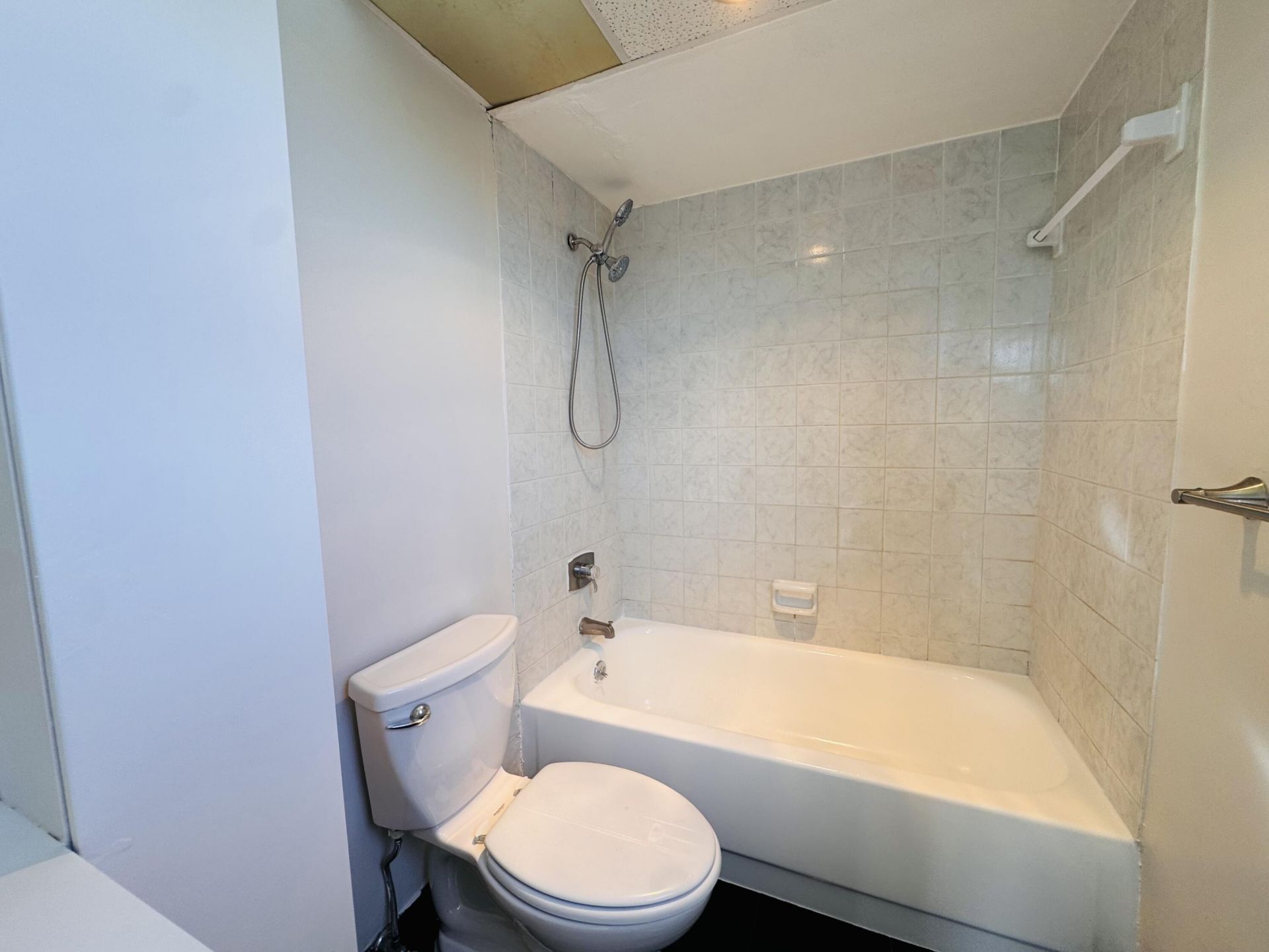 500 Executive Center Drive, Unit 4A, West Palm Beach, FL 33401 Photo