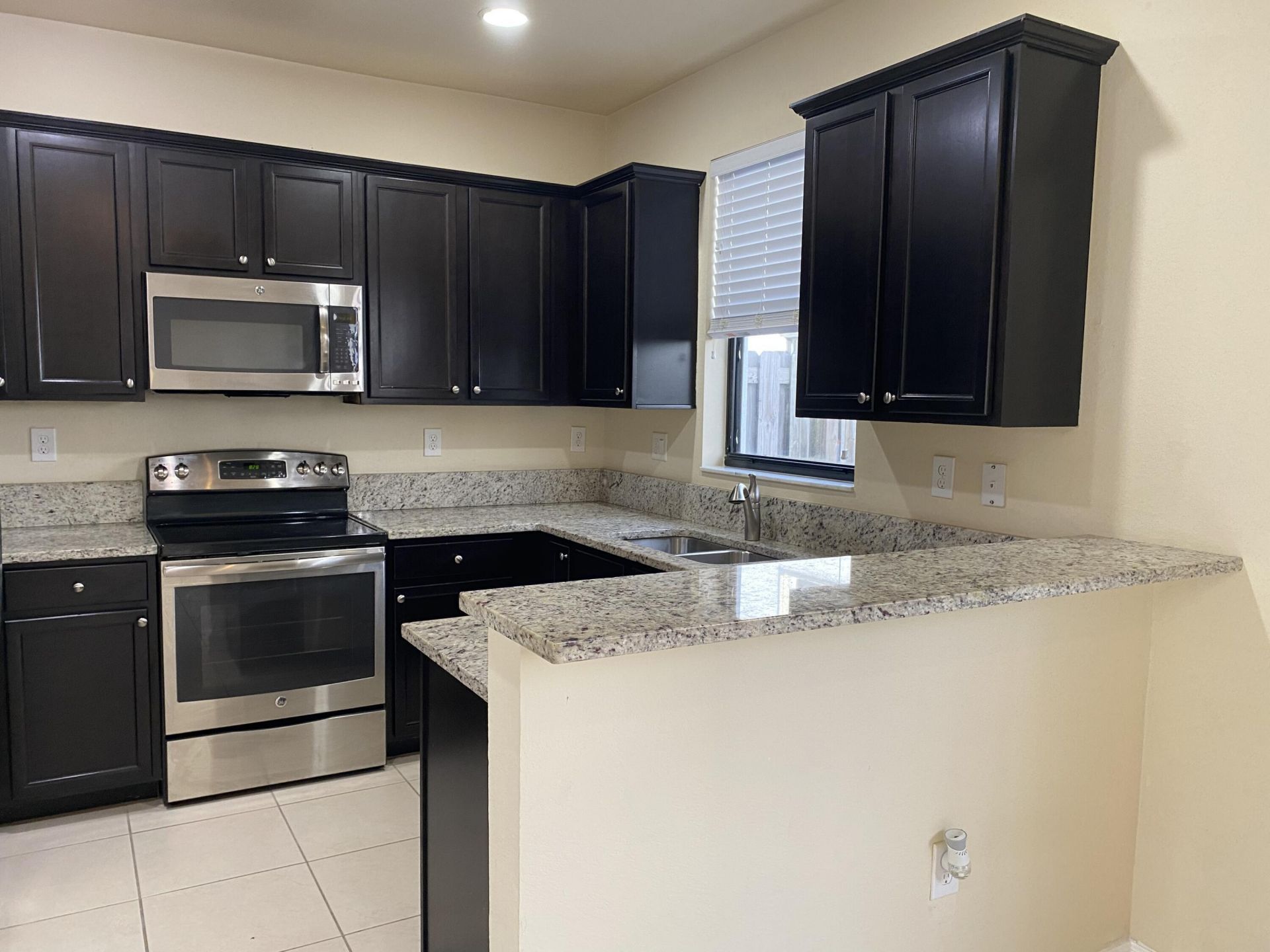 11269 NW 88th Street, Doral, FL 33178 Photo