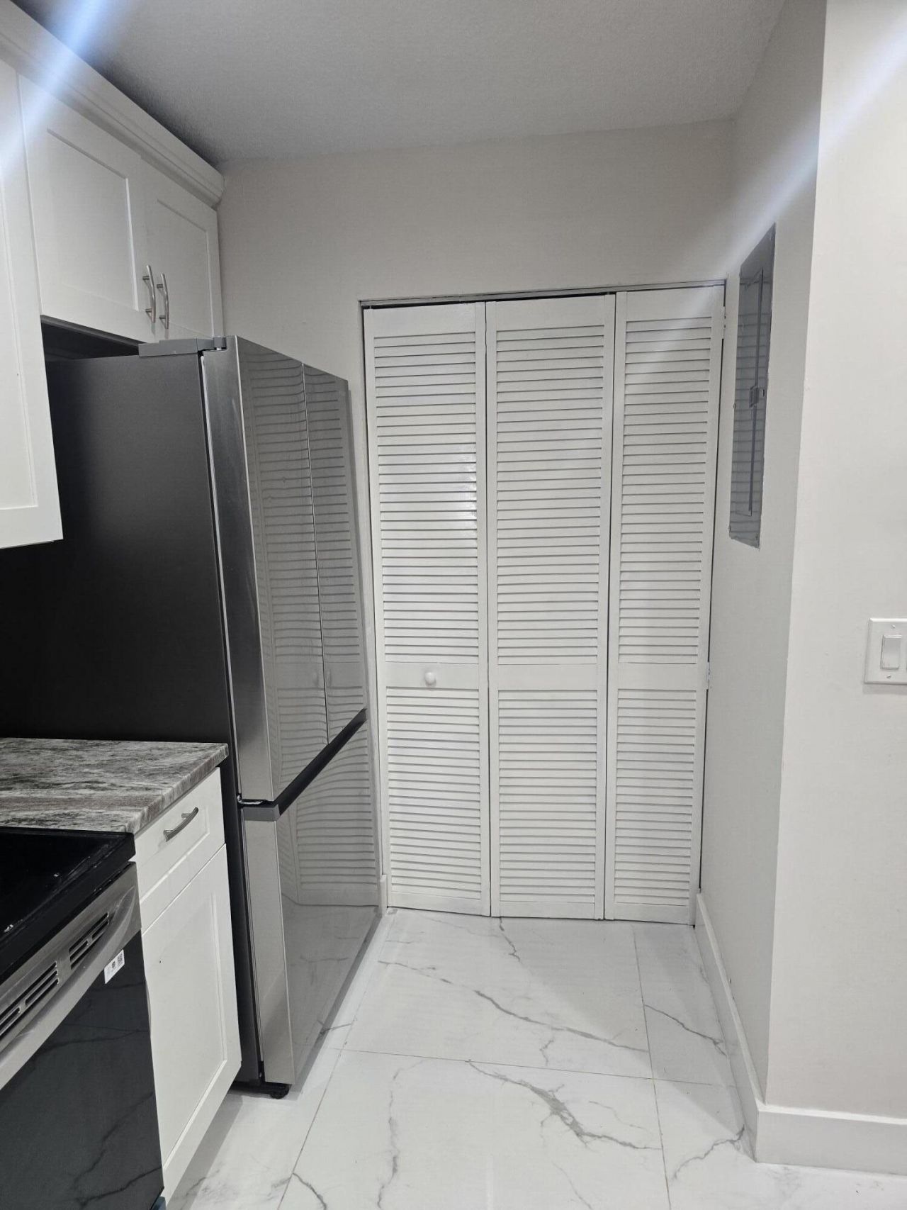 3801 Waterview Circle, Palm Springs, FL 33461 Photo