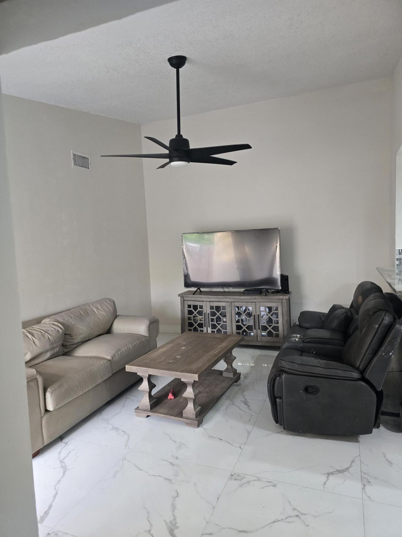 3801 Waterview Circle, Palm Springs, FL 33461 Photo