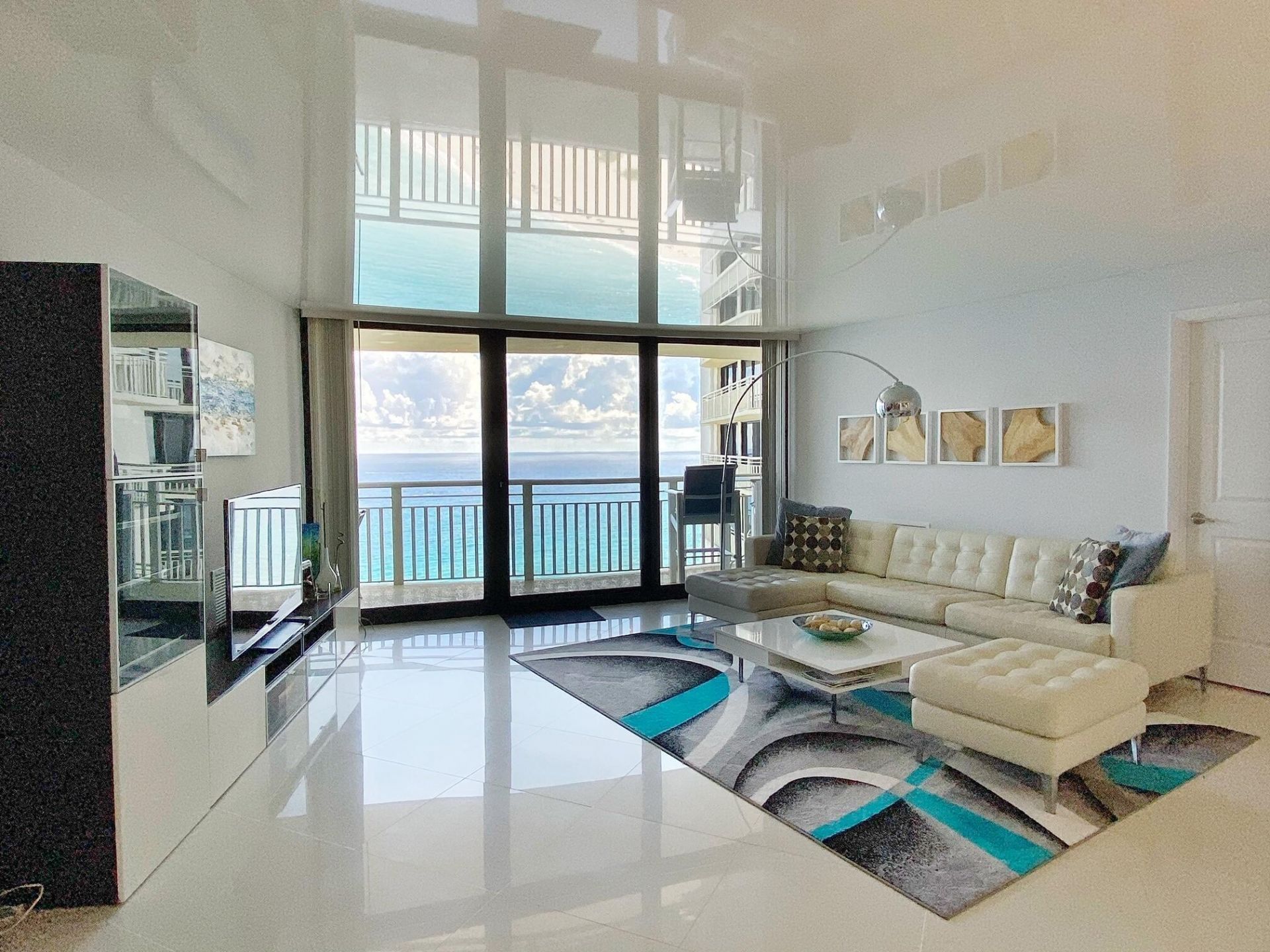 3000 N Ocean Drive, Unit 32-D, Singer Island, FL 33404 Photo
