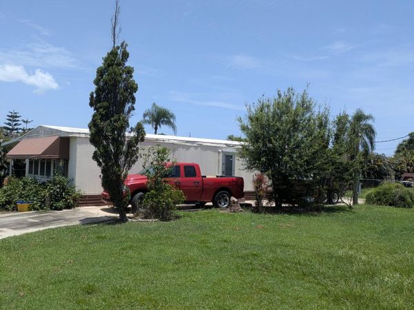 2845 SE Carroll Street, Stuart, FL 34997