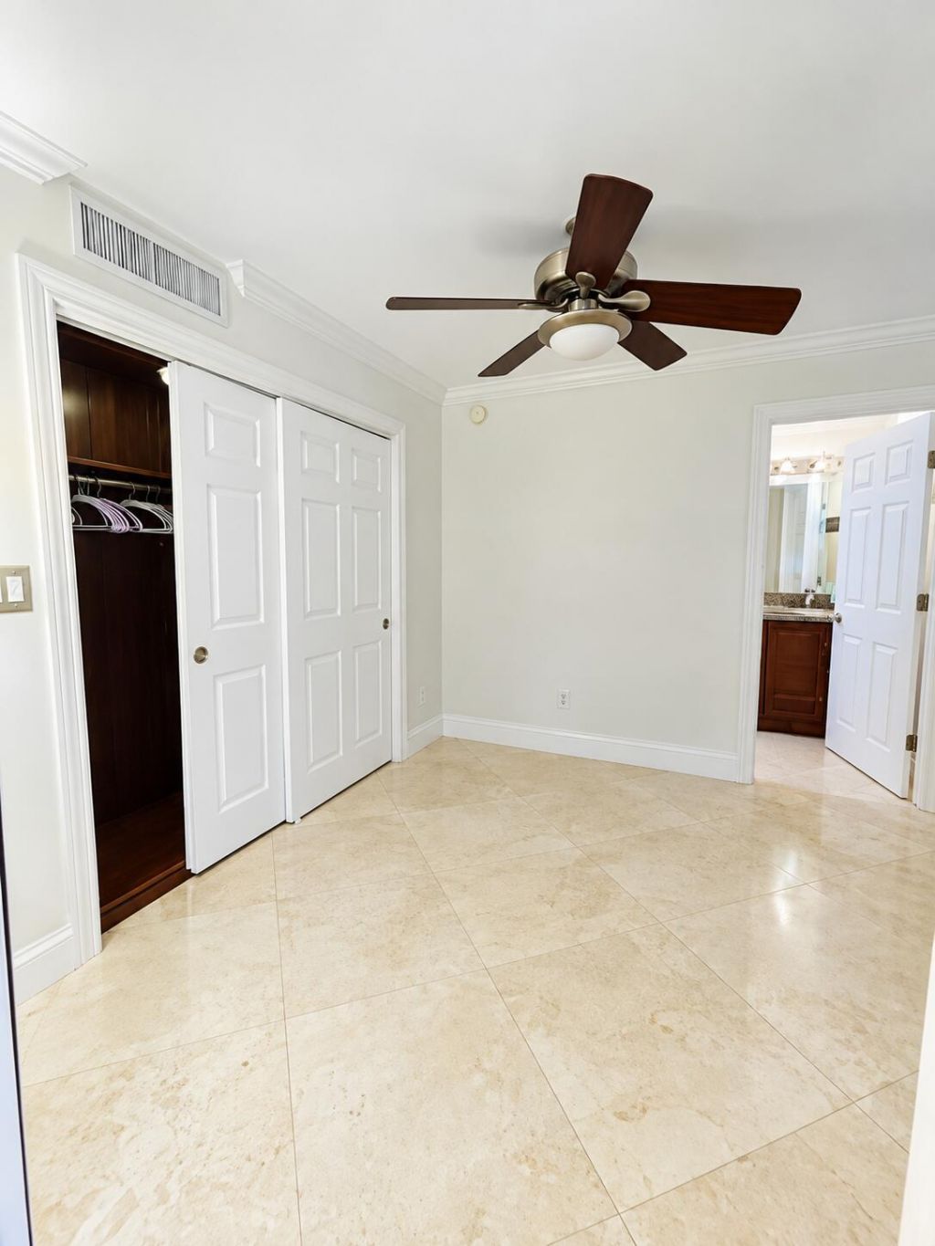 5500 NW 2nd Avenue, Unit 319, Boca Raton, FL 33487 Photo