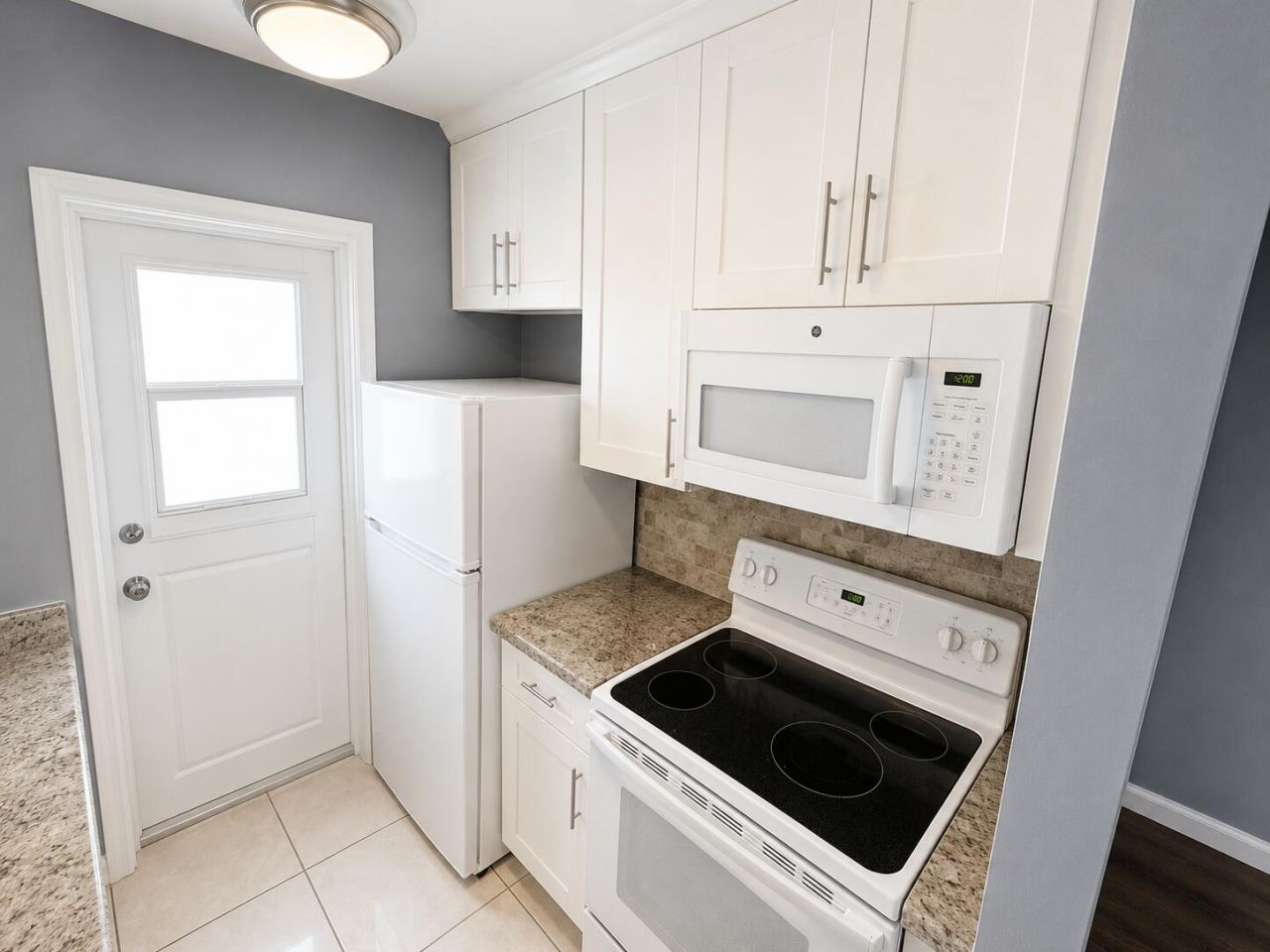 1114 Lake Terrace, Unit 203, Boynton Beach, FL 33426 Photo