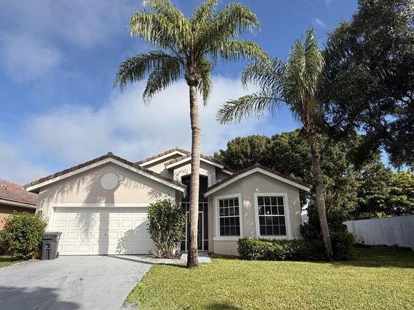 12077 Sunset Point Circle, Wellington, FL 33414