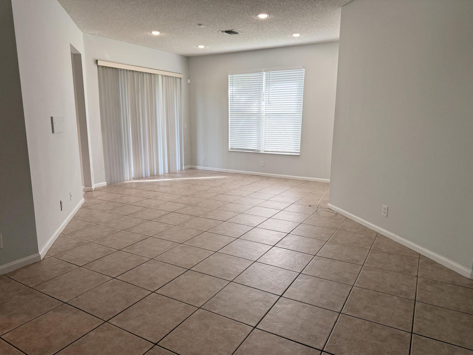 12077 Sunset Point Circle, Wellington, FL 33414 Photo