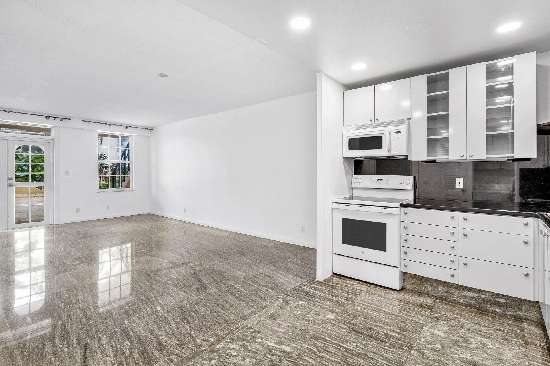 3475 S Ocean Boulevard, Unit 1100, Palm Beach, FL 33480 Photo