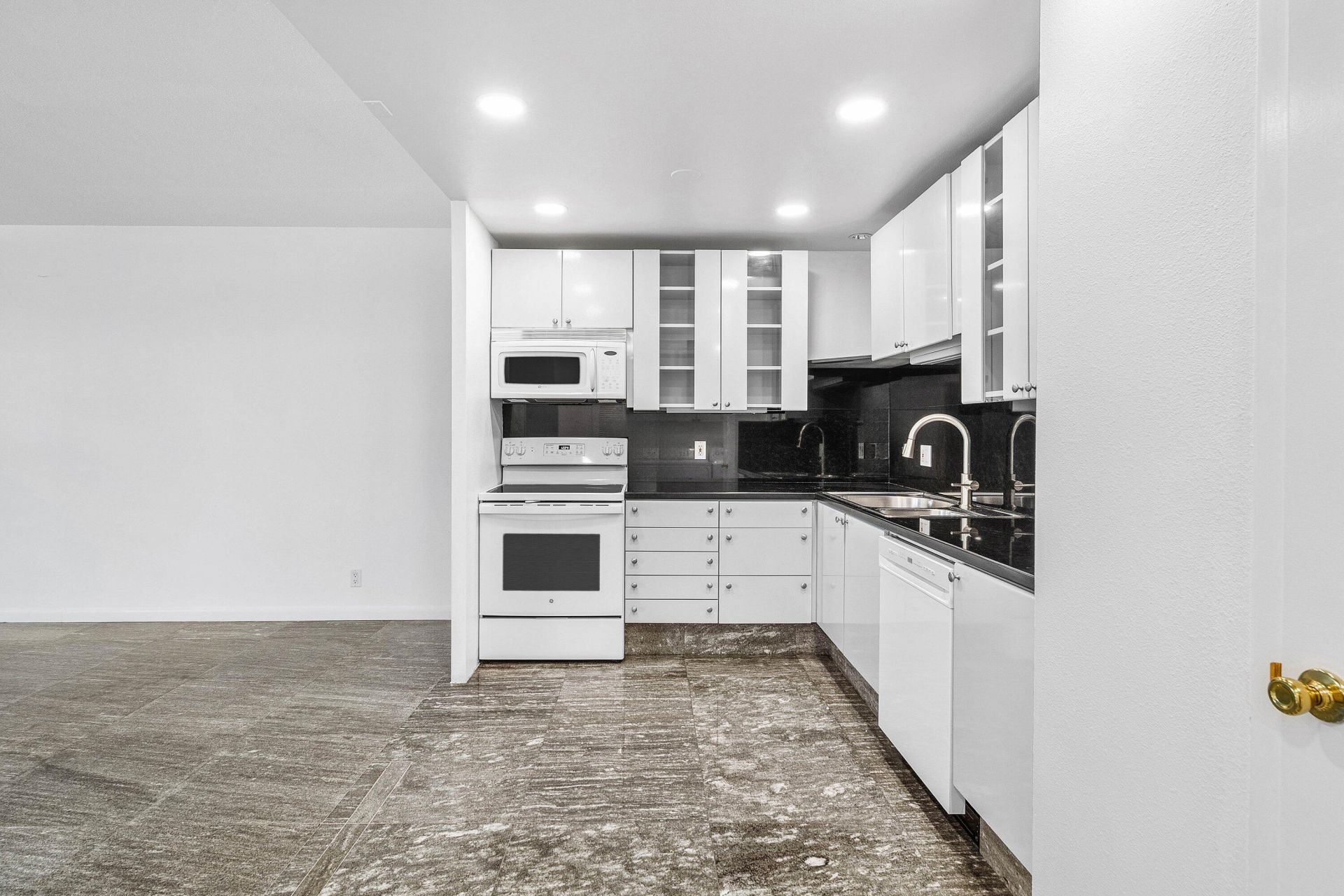 3475 S Ocean Boulevard, Unit 1100, Palm Beach, FL 33480 Photo