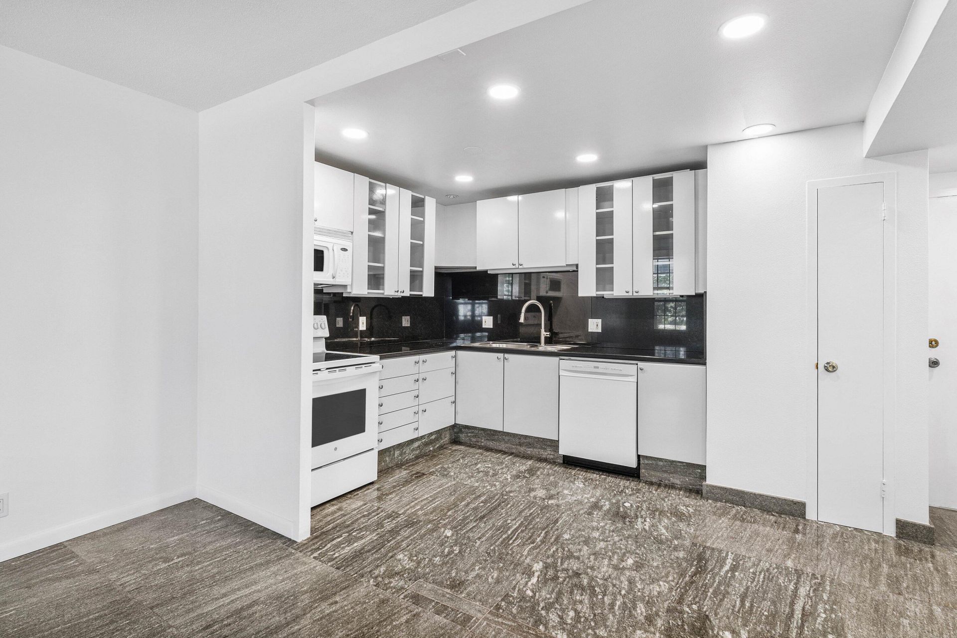 3475 S Ocean Boulevard, Unit 1100, Palm Beach, FL 33480 Photo