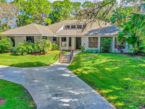 8300 159th Court N, Palm Beach Gardens, FL 33418