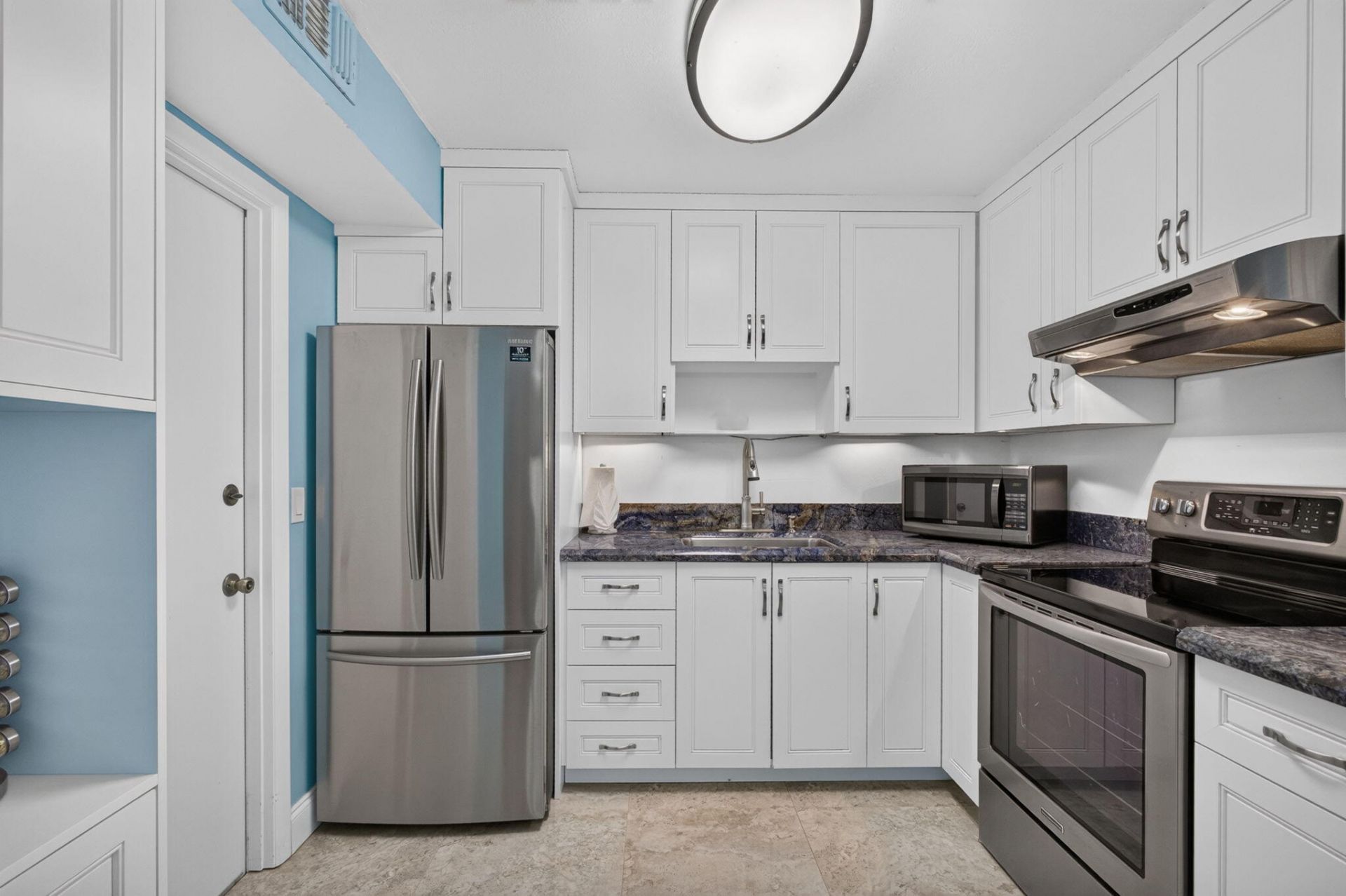 630 Ocean Drive, Unit 209, Juno Beach, FL 33408 Photo
