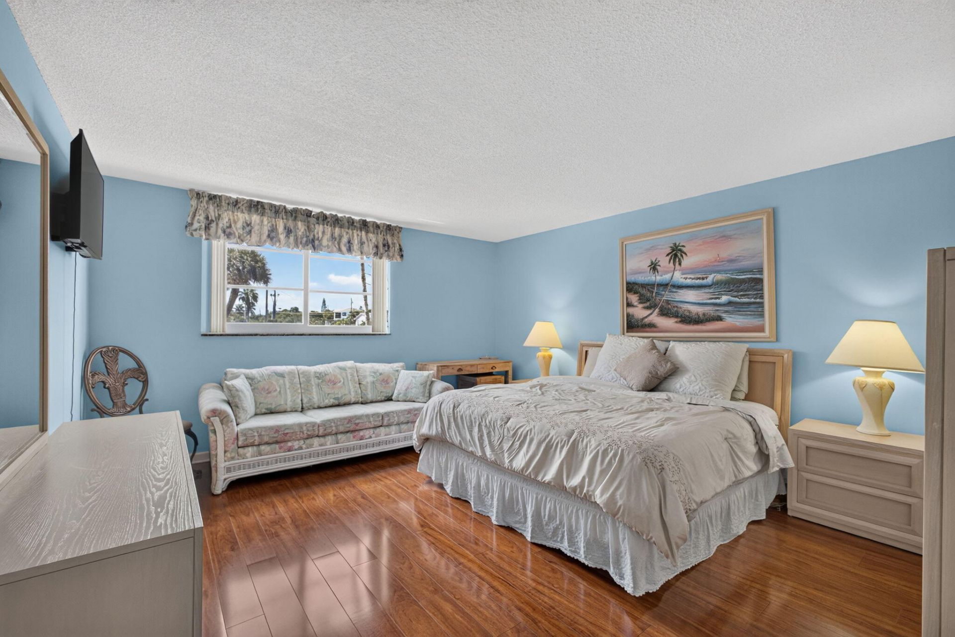 630 Ocean Drive, Unit 209, Juno Beach, FL 33408 Photo