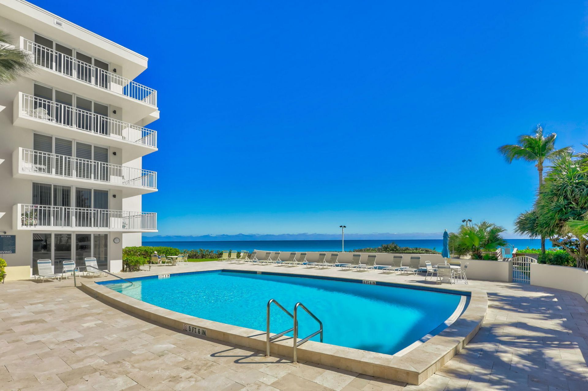 630 Ocean Drive, Unit 209, Juno Beach, FL 33408 Photo
