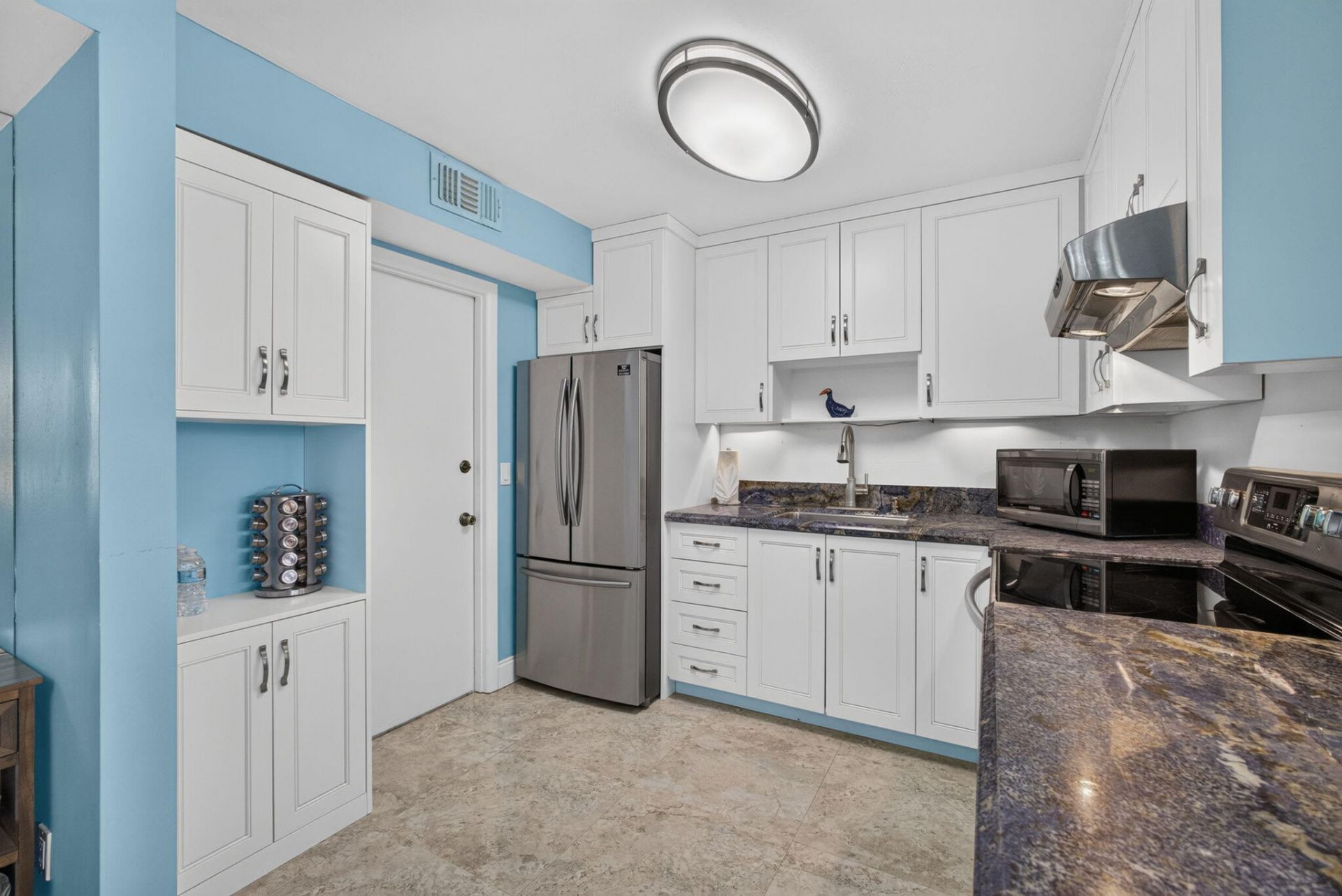 630 Ocean Drive, Unit 209, Juno Beach, FL 33408 Photo