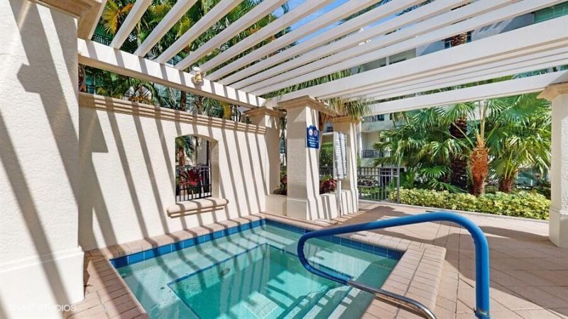 600 S Dixie, Unit 612, West Palm Beach, FL 33401 Photo