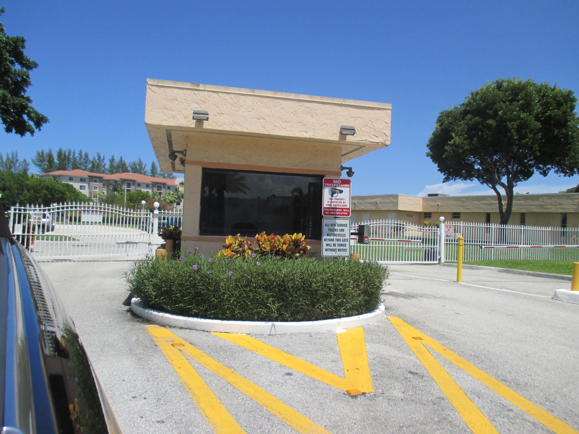470 Executive Center Drive, Unit 2K, West Palm Beach, FL 33401 Photo