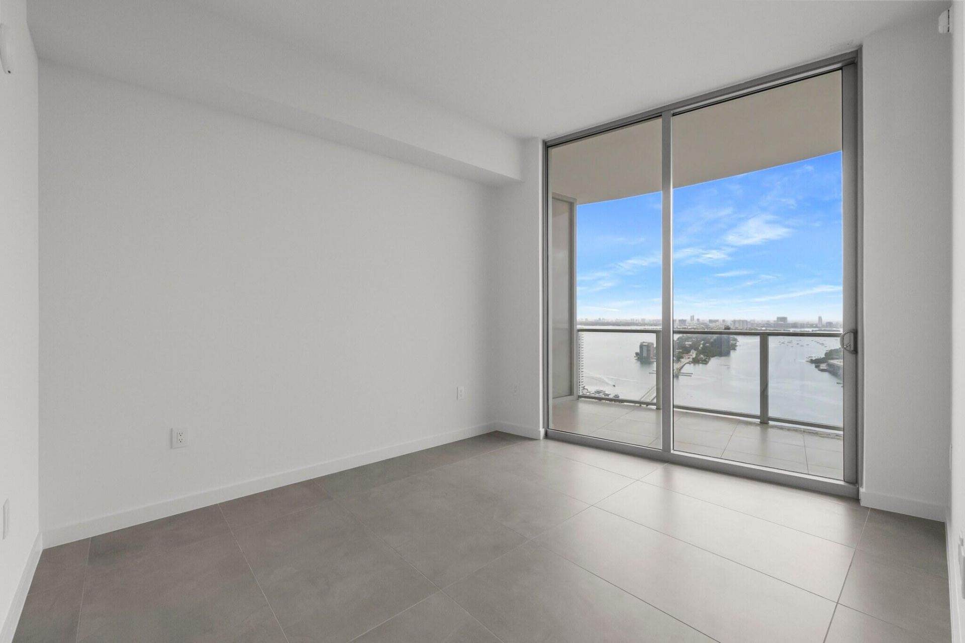 1400 Biscayne Boulevard, Unit 3204, Miami, FL 33132 Photo